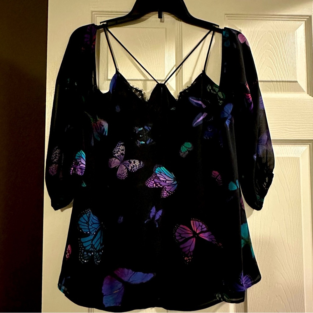 Express butterflies print top